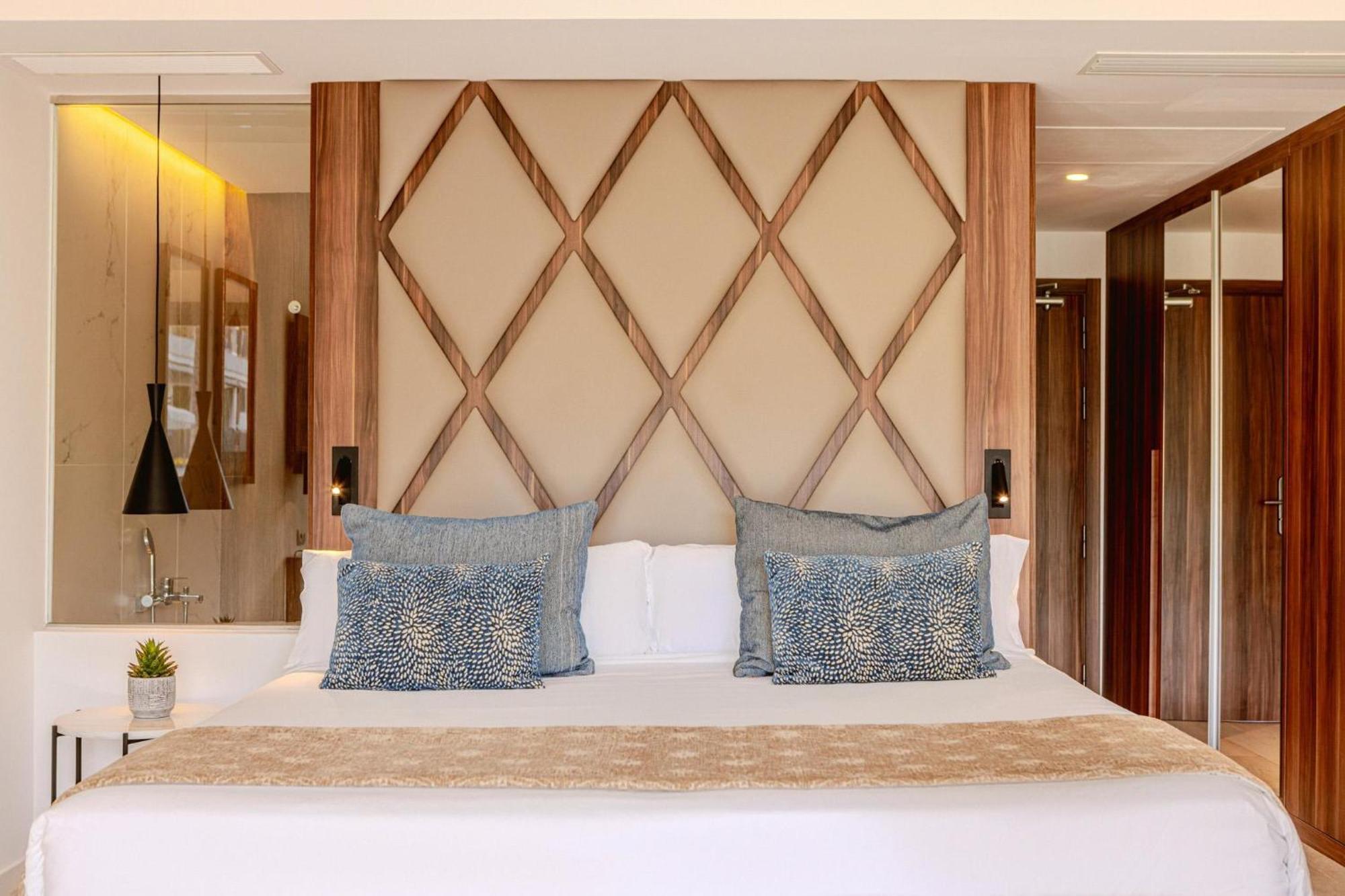 Zafiro Palace Palmanova Luaran gambar