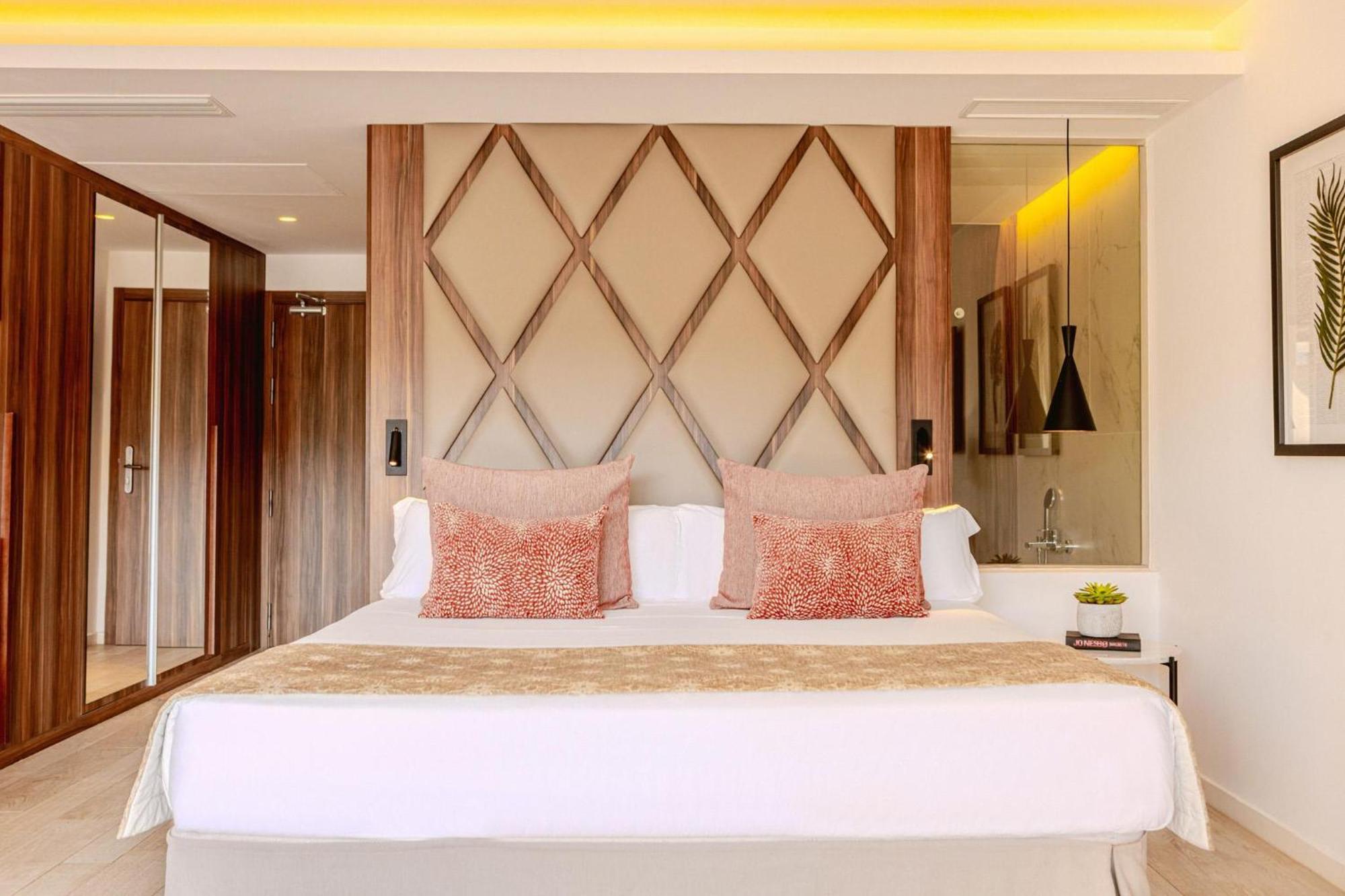 Zafiro Palace Palmanova Luaran gambar